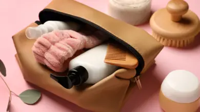 A Brown Toiletry Bag, Best Toiletry Bags For Travel