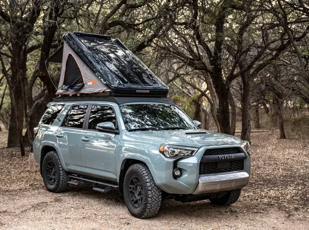 Toyota 4Runner With Roof Top Tent 